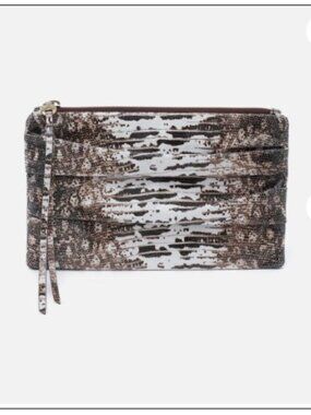 HOBO Day Wristlet Clutch off-white and brown Lizzard print